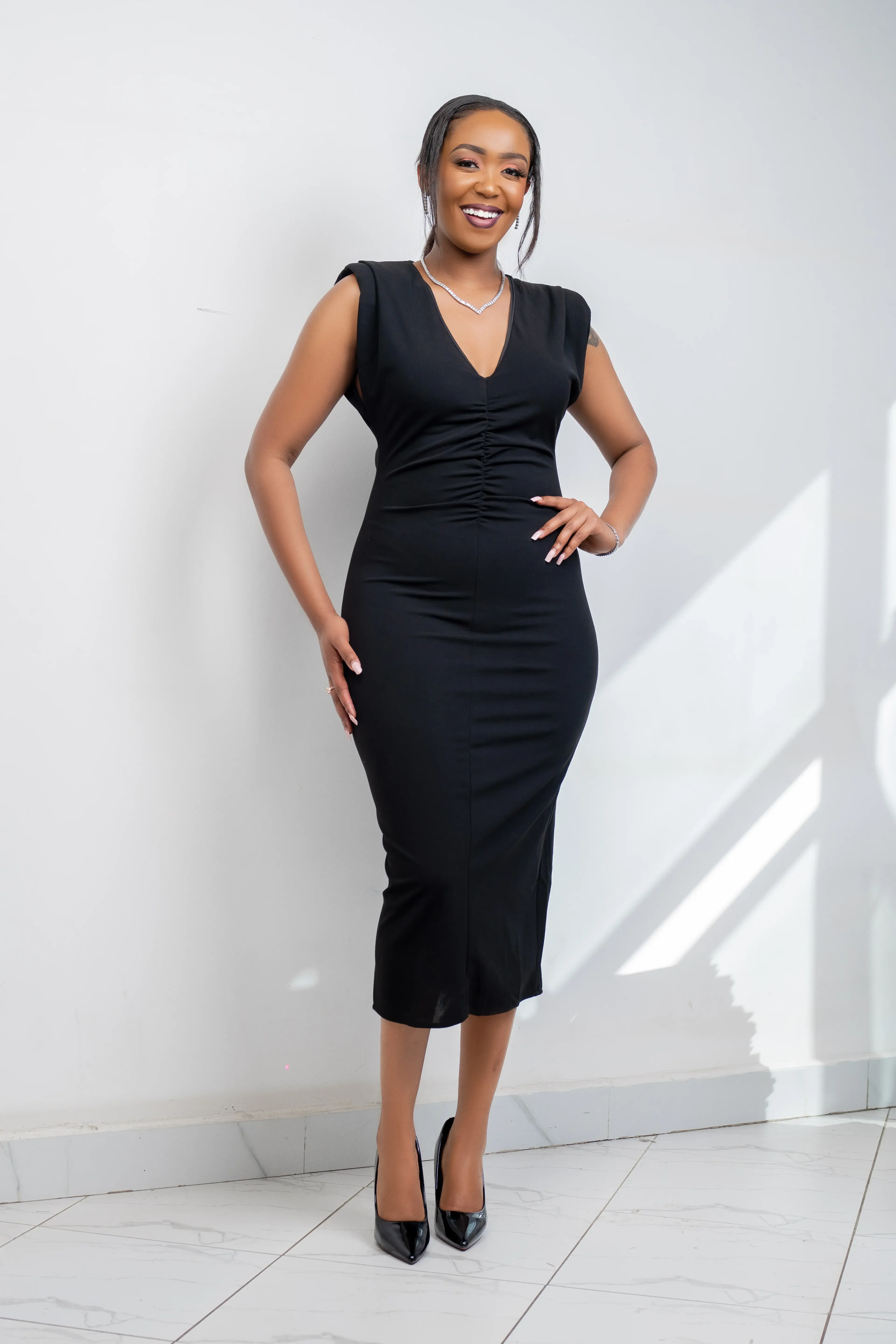 Black Dress thumbnail 1