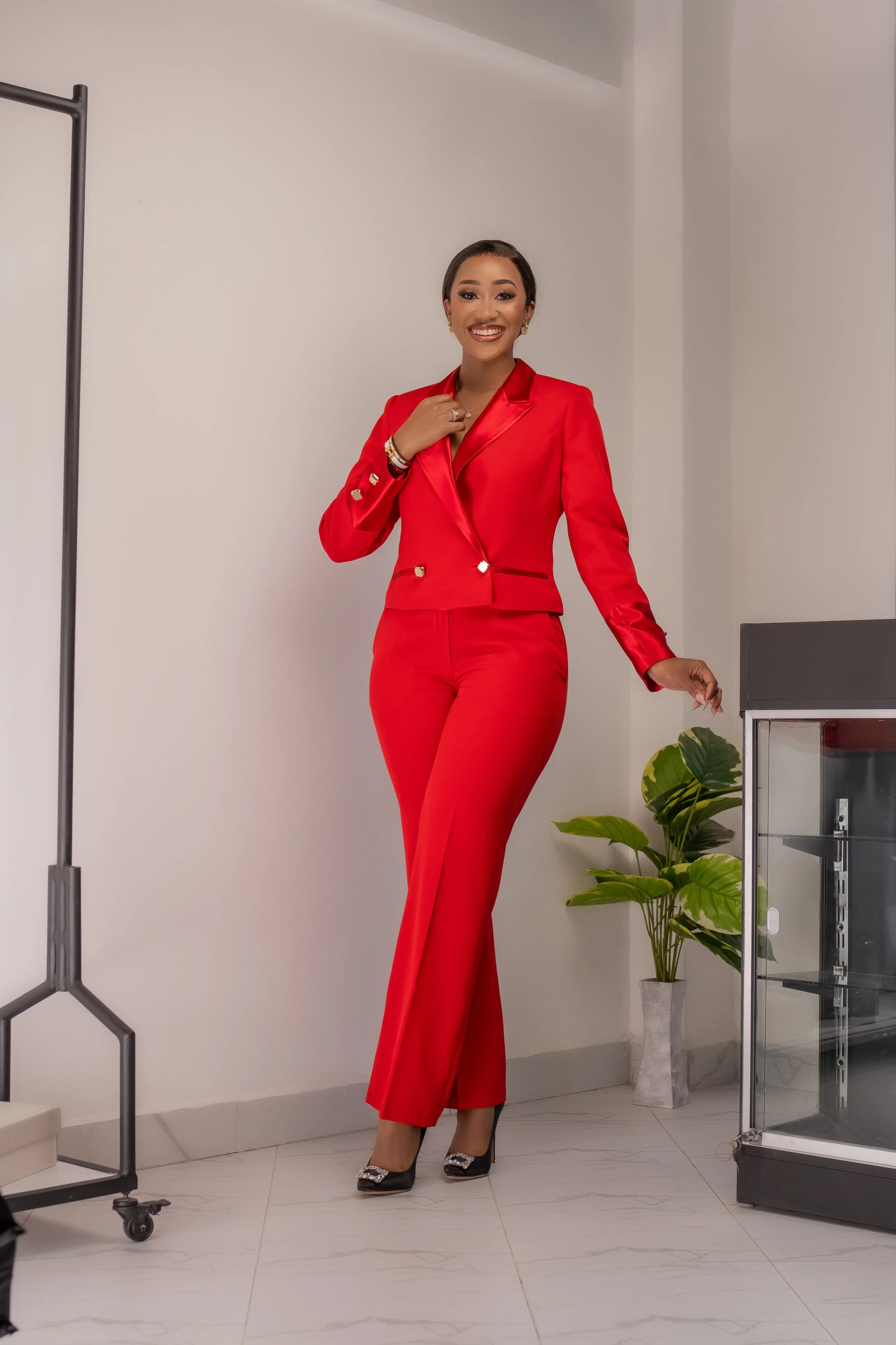 Red Short Blazer Suit